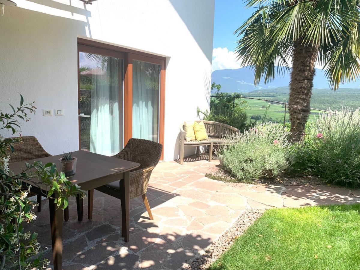 Weingut Weidlhof - Suite & Breakfast - Vacation For Wine Lovers كالدورا المظهر الخارجي الصورة